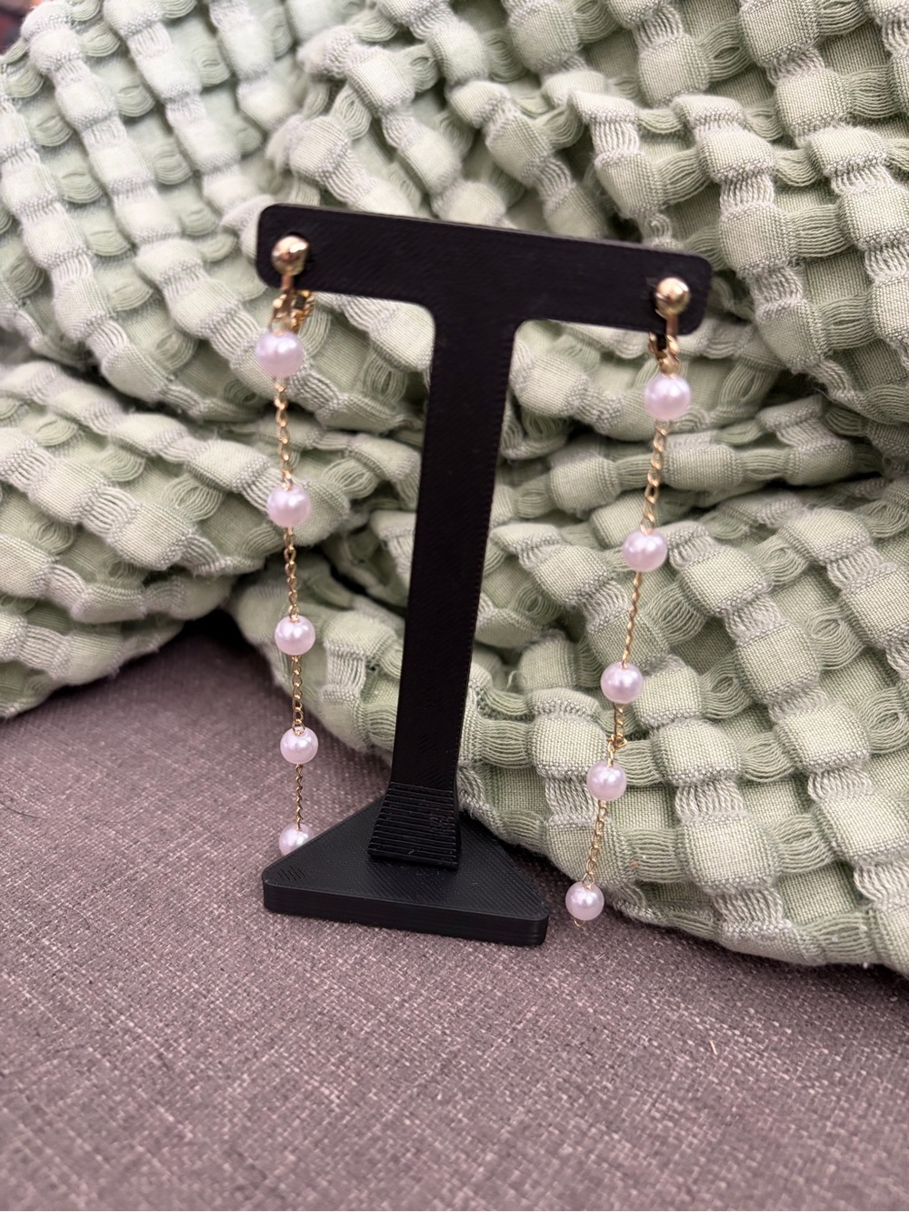 Gold-Tone Faux Pearl Long Dangle Screw-Back Clip-On Earrings